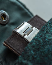 Load image into Gallery viewer, Watch Carry Pouch In "Crown Green" Harris Tweed by Holland & Sherry